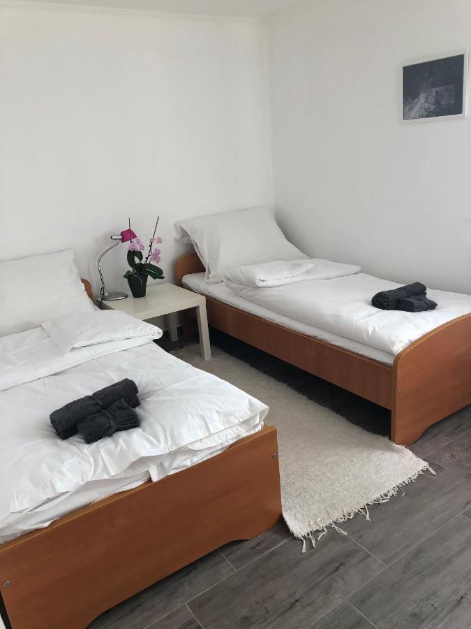 Dalia Apartman Gyoemro Exterior photo